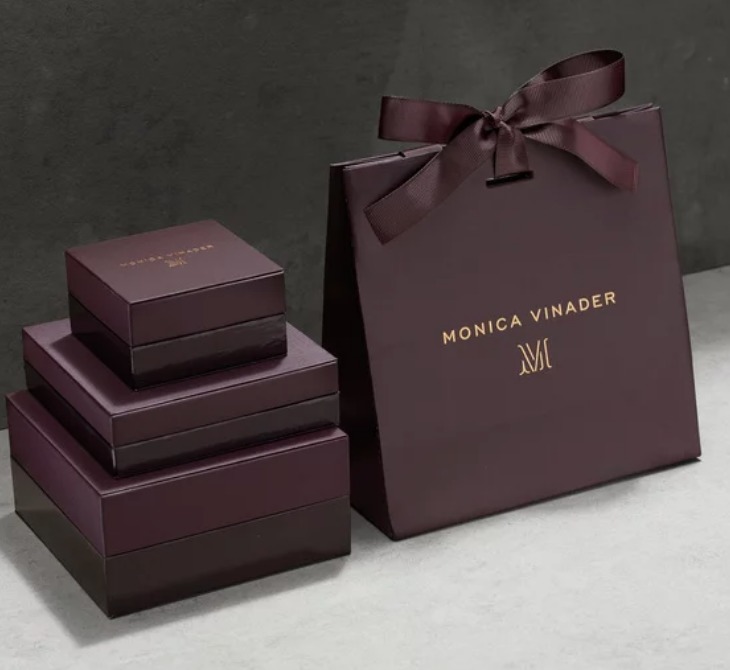 这个精致的轻奢饰品品牌,精致的水晶女孩们来