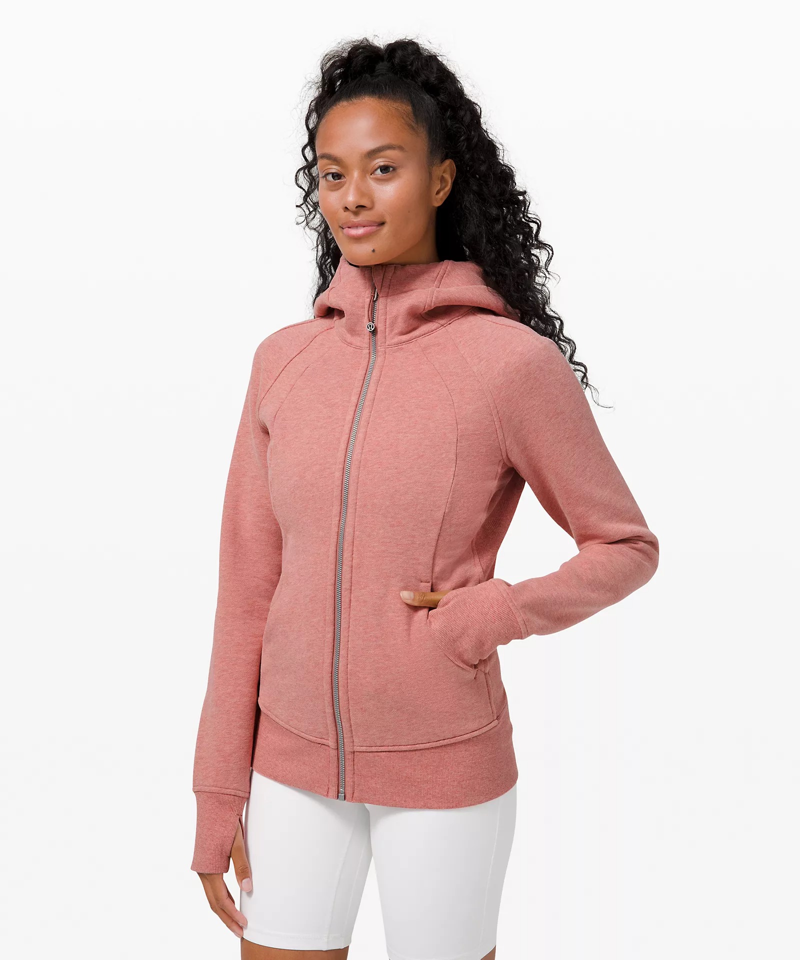 lululemon scuba 拉链外套  $59.00 免邮 (原价$118.00) 点击购买>