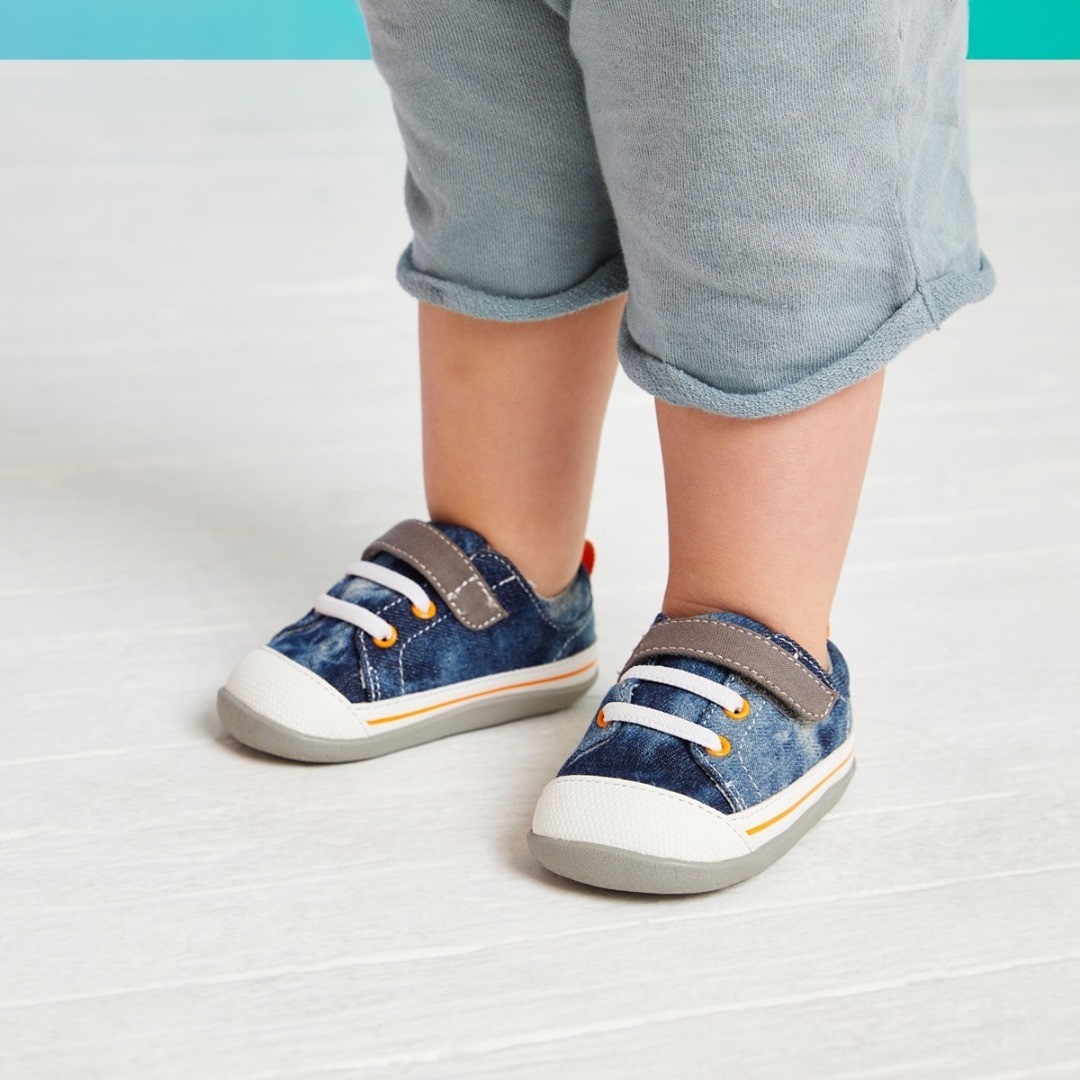 胖脚丫宝宝买鞋不再看缘分 细数妈妈圈口碑款 让小jio jio野蛮生长