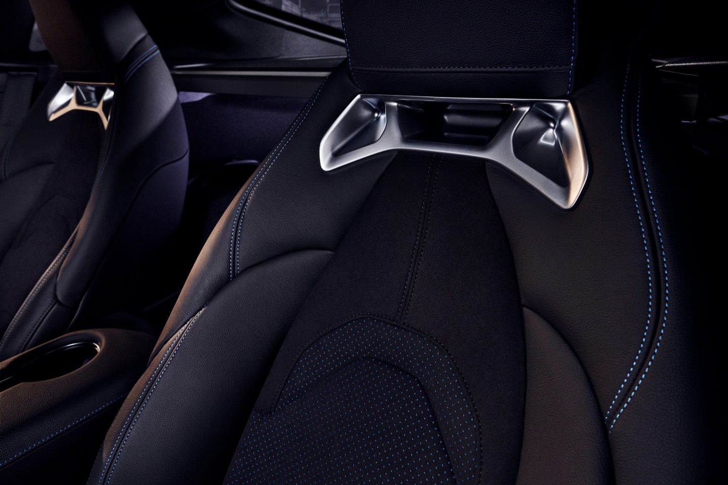 2021-gr-supra-a91-edition-interior_001-scaled.jpg