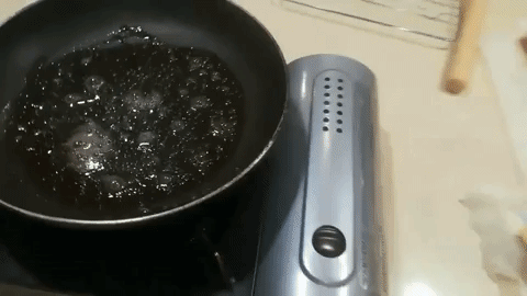 giphy.gif