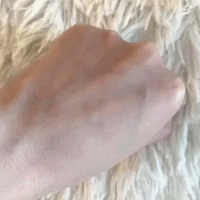 美宝莲.GIF
