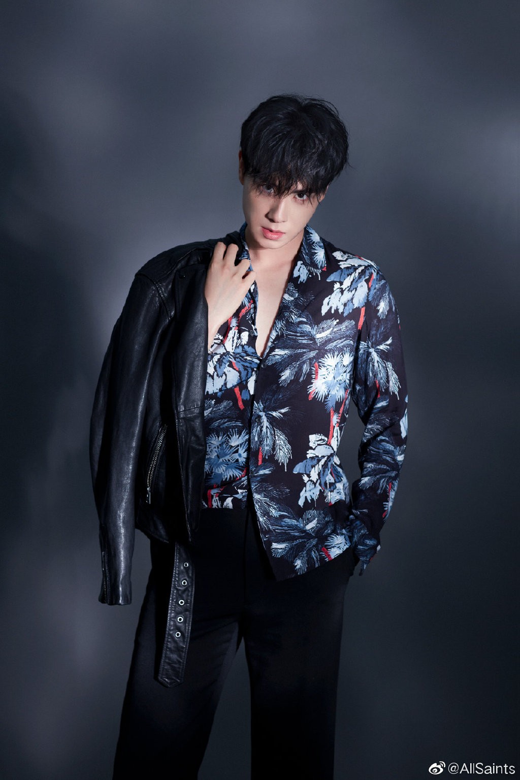 allsaints 蓝黑.jpg