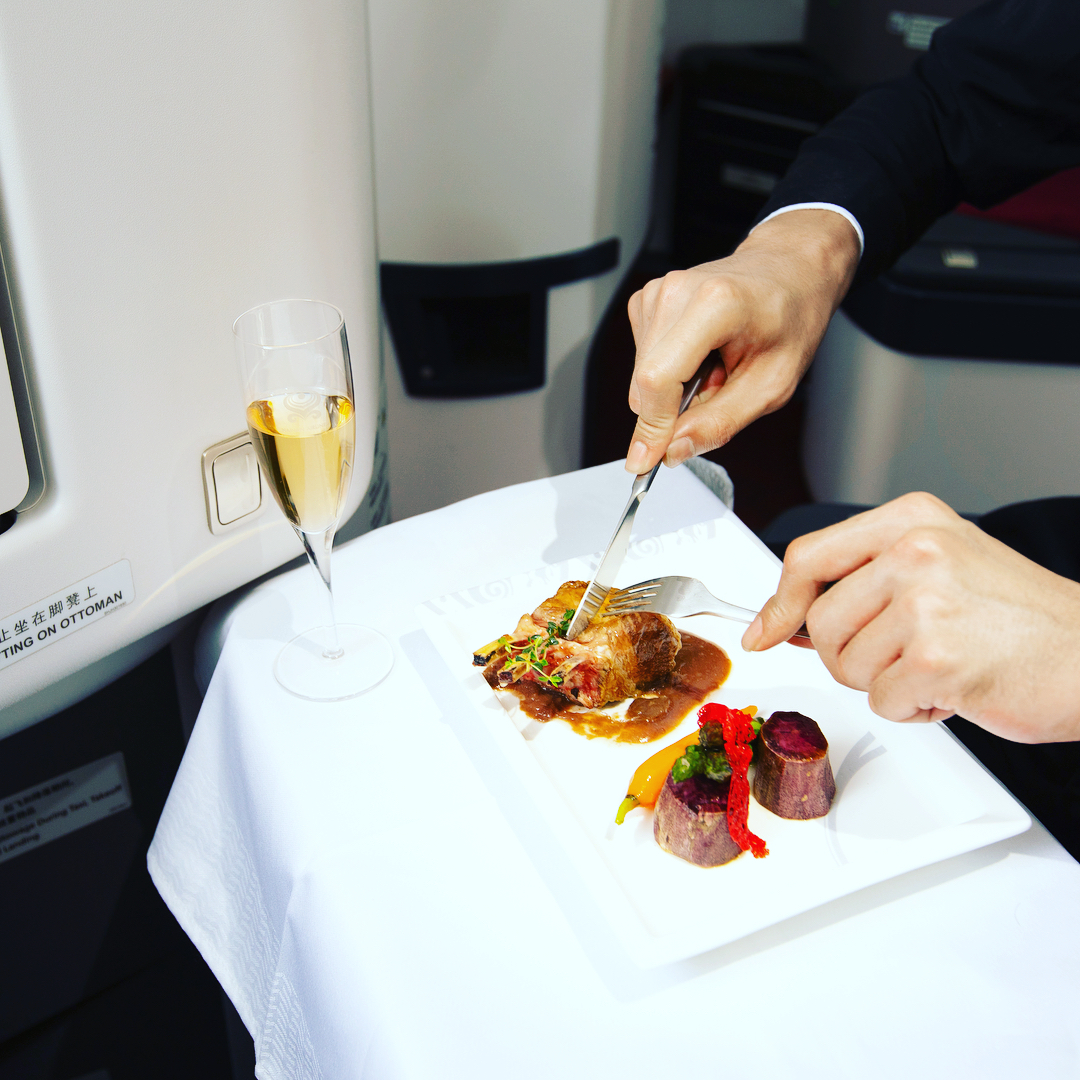 hainanairlines_30841900_2096114020632065_1477367848157315072_n.jpg