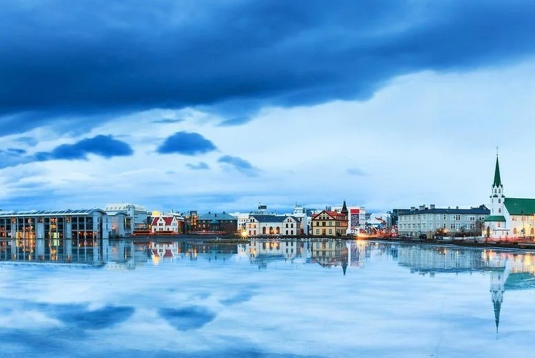 https___images.wowcher.co.uk_images_deal_22675453_777x520_843222.jpg