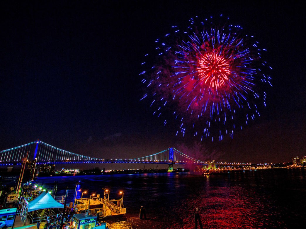 Penns-Landing-fireworks-2-J-Fusco-VP-1200x900-1044x781