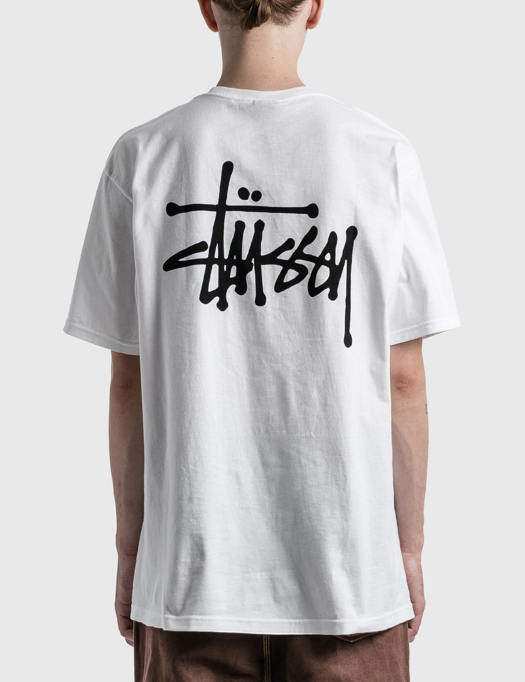 http___s3.store.hypebeast.com_media_image_be_da_stussy-white-basic-stussy-tshirt-white-1-men-tshirt_9_4-c4db640ad363c850b8568919c1fc.jpg