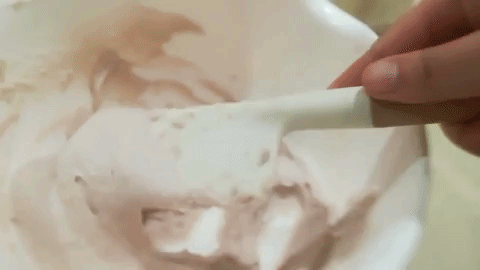 giphy1.gif