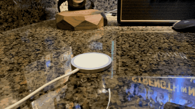 magsafe_charging.gif
