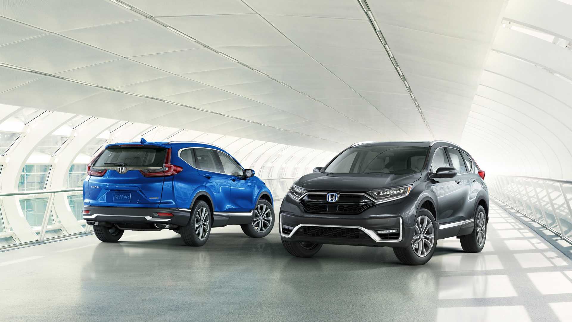 Honda Cr V 混动版初登场比rav4更省油 北美省钱快报