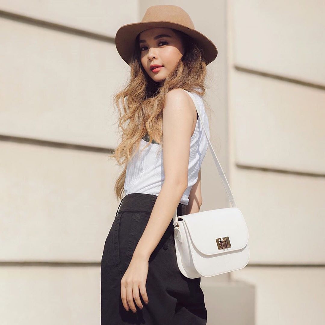 furla_80060179_166270774594592_4312292497362968435_n.jpg