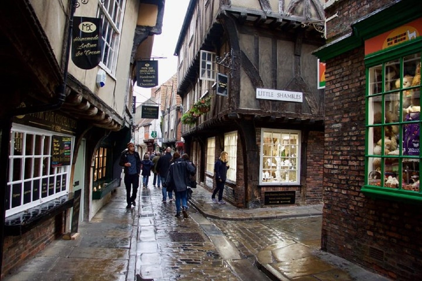 thumb_15267724_cover_header.jpg