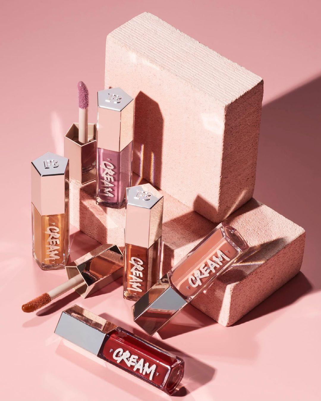 fentybeauty_160122614_3889331211188475_6751187398359302995_n.jpg