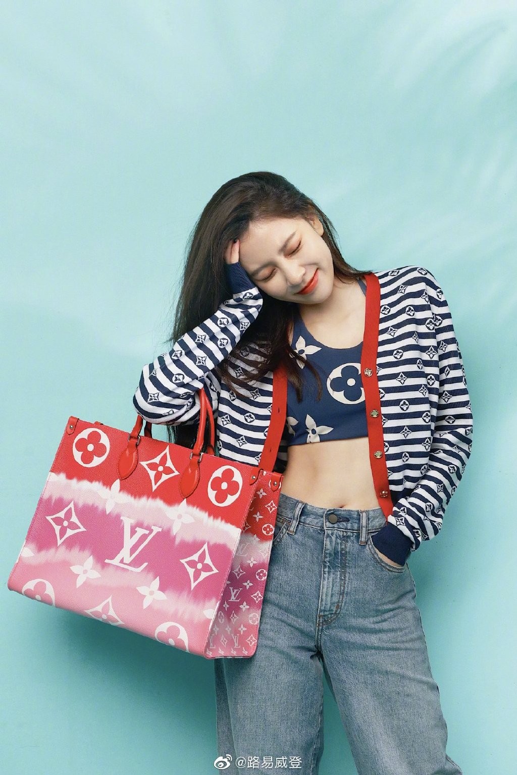 lv 蓝上衣.jpg