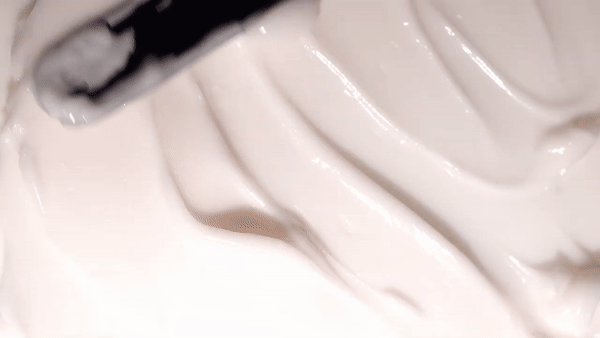 Ole Henriksen 胜肽胶原保湿凝霜.gif
