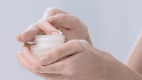 Clarins cream