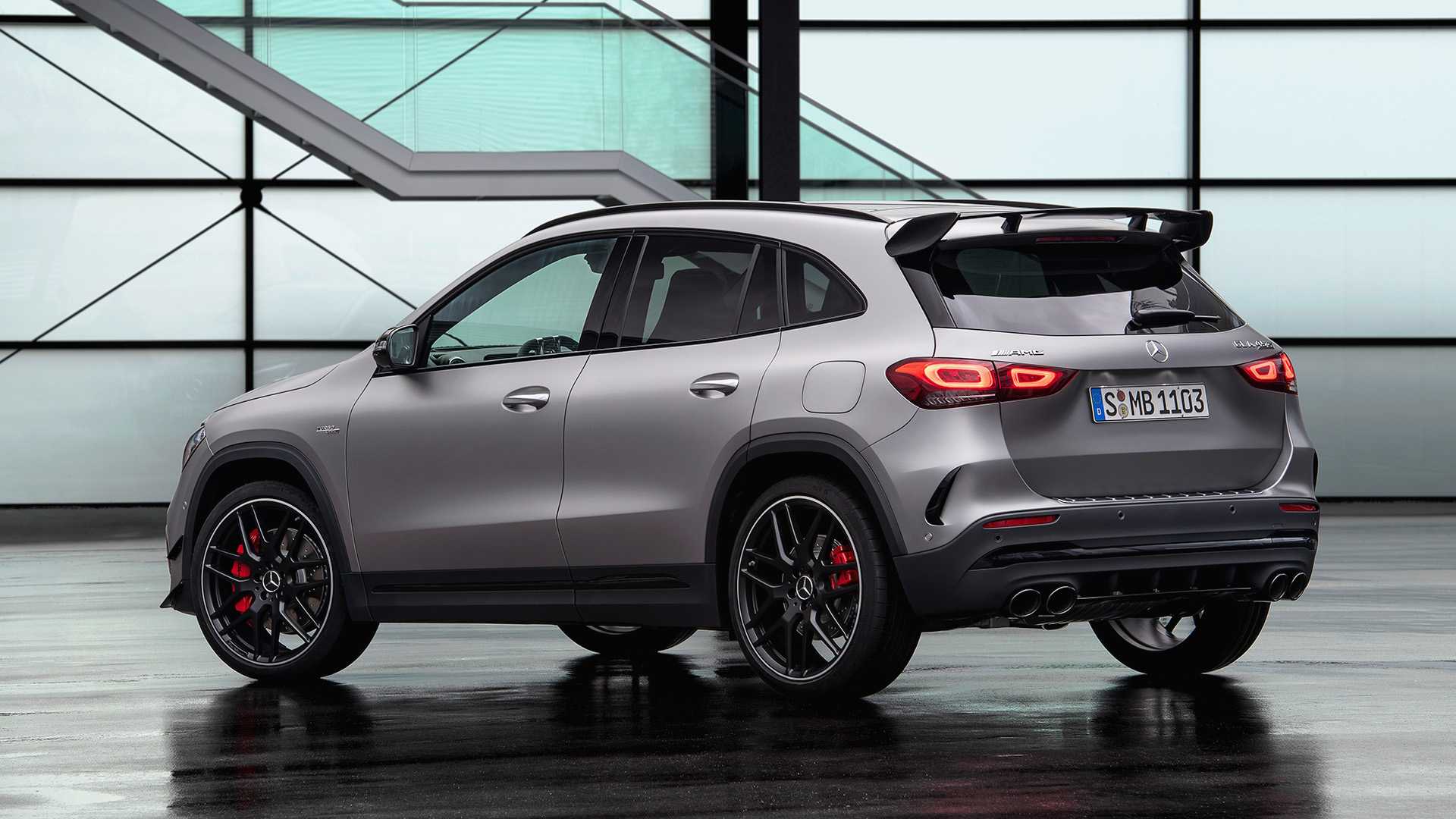 2021 mercedes-benz gla 45 amg 高性能suv登场 运动与实用的结合体