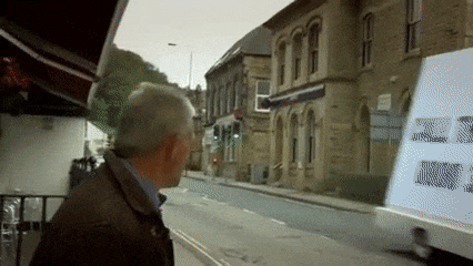 5-1564123409.gif