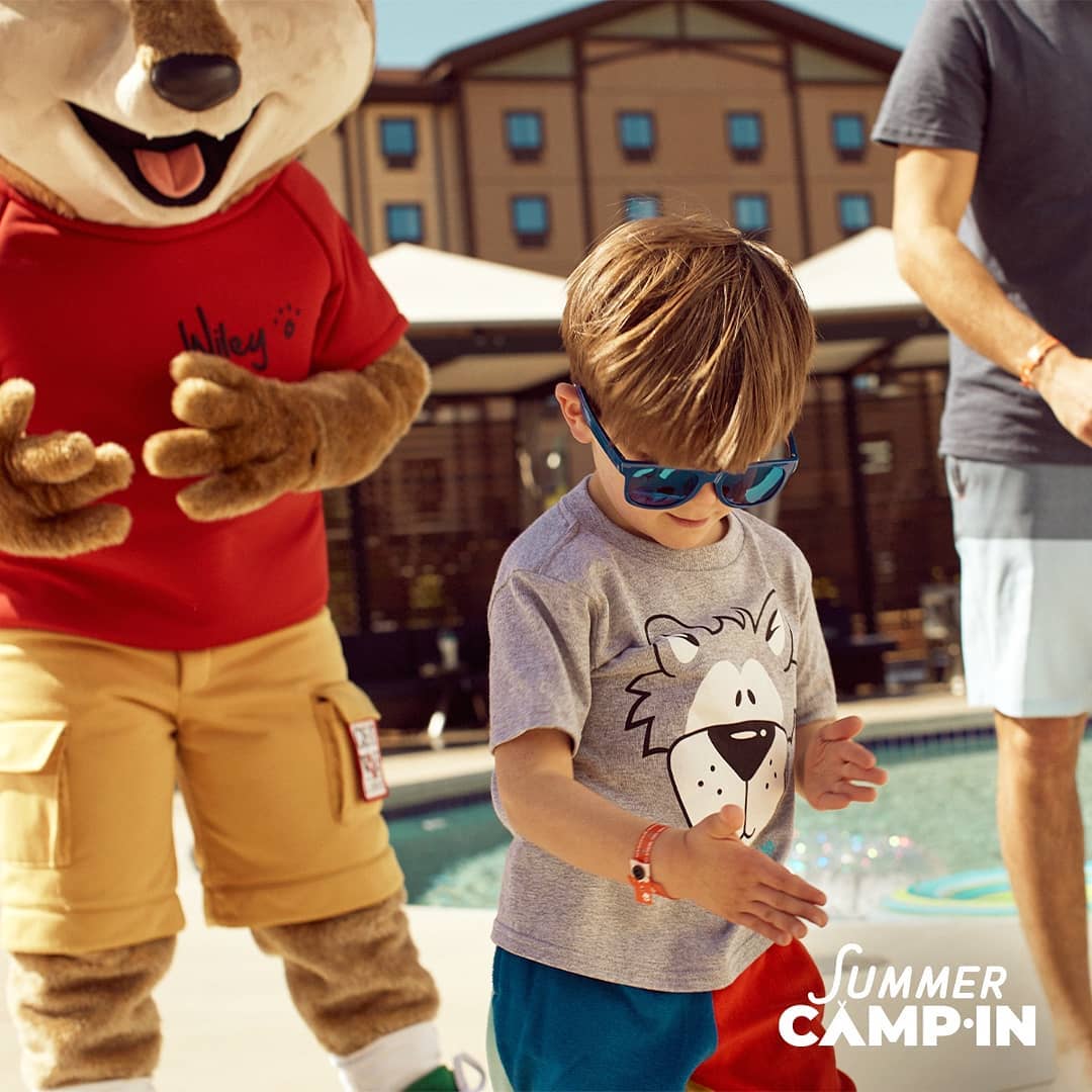 greatwolflodge_62073019_430763931036828_6377075980668409358_n.jpg