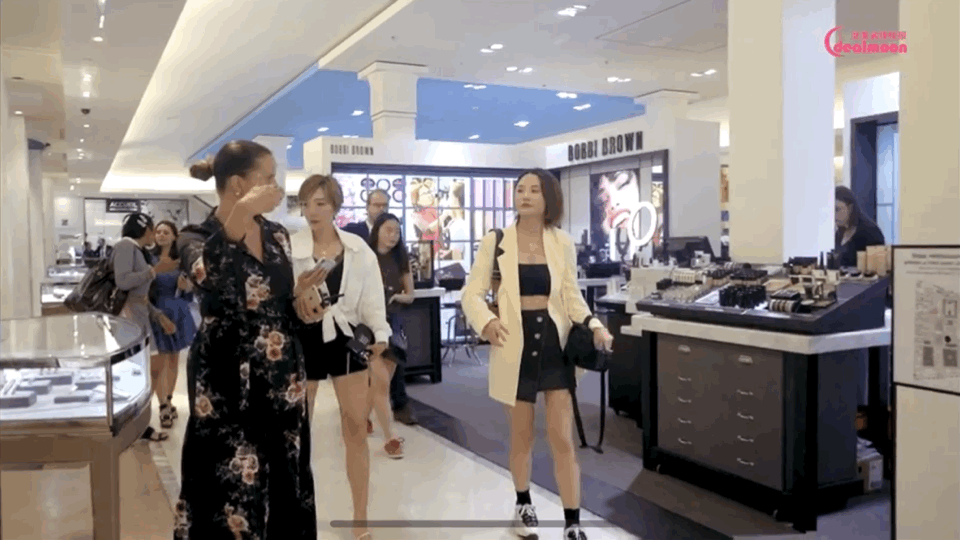 IMB_eP81tR.GIF