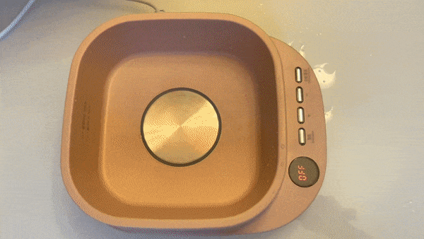 ezgif.com-gif-maker (11).gif