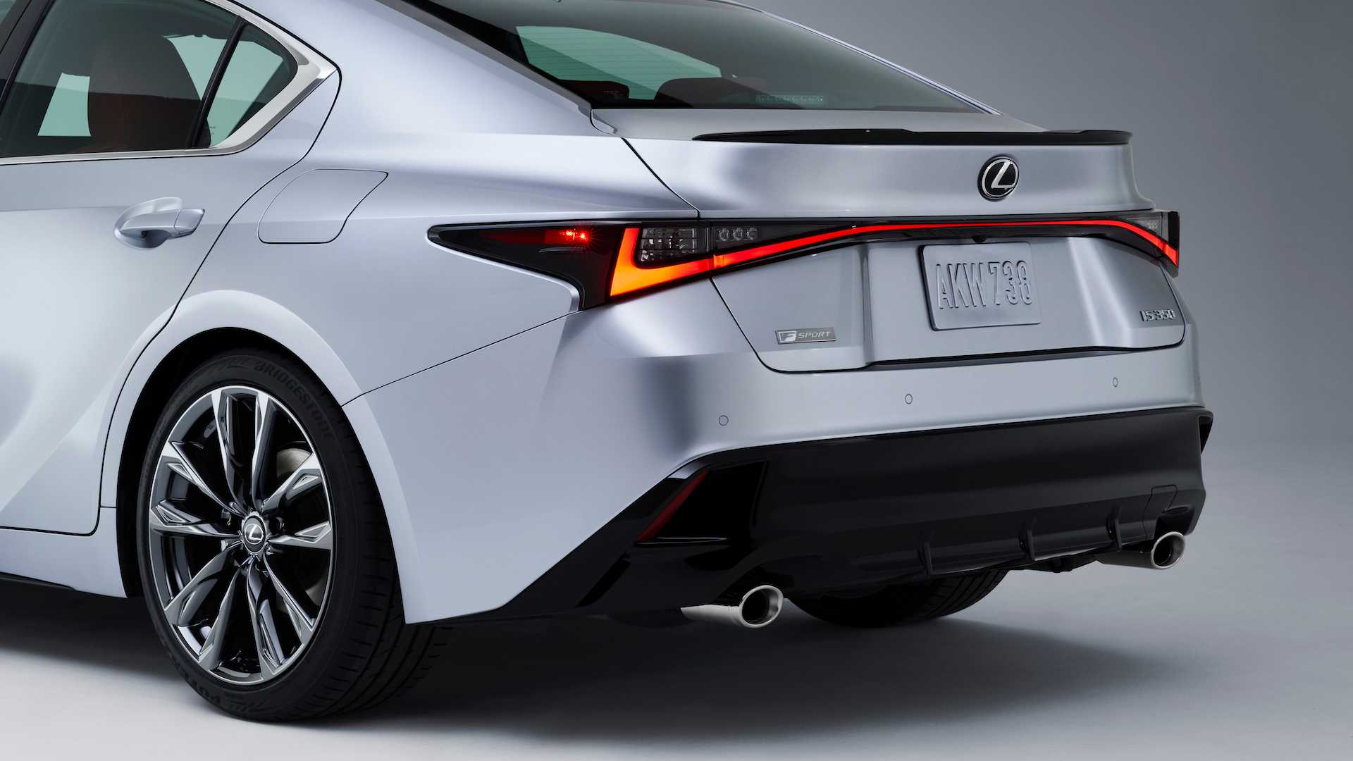 2021 lexus is 豪华紧凑级轿车