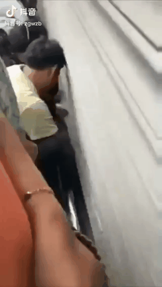 640 (2).gif