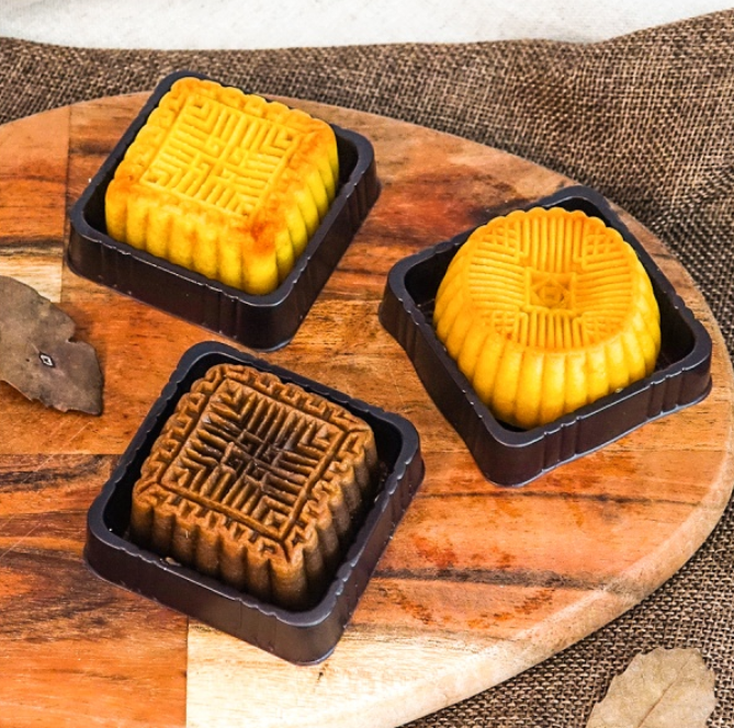 isabelle 伊莎贝尔月饼礼盒现售,草莓,巧克力流沙上新 低至8.