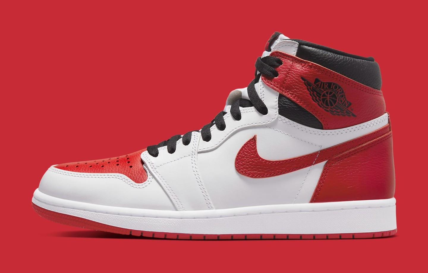 air-jordan-1-high-heritage-555088-161-lateral.jpg