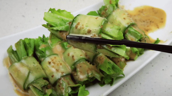 麻酱油麦菜.gif