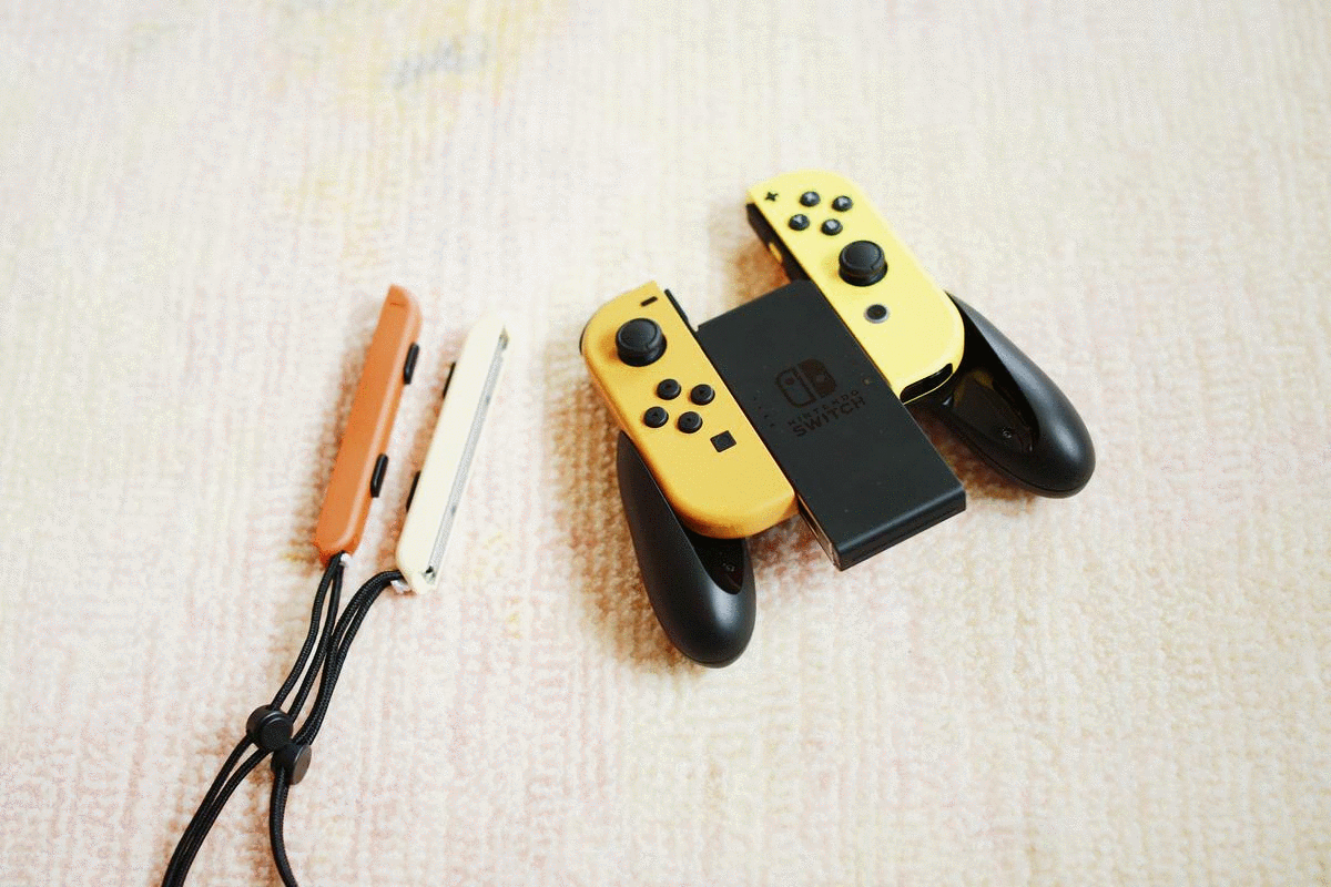 joy-con.gif