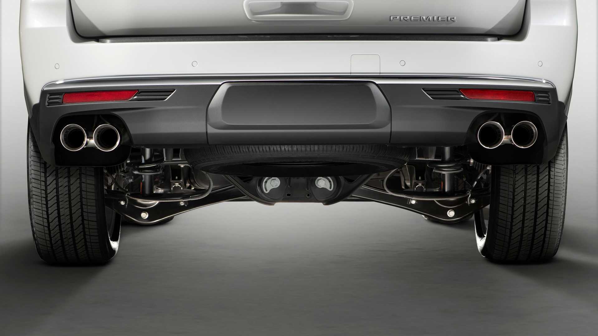 apple carplay,android auto一应俱全,同时还有wifi车载热点,适合全家