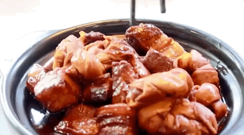 砂锅红烧肉.gif