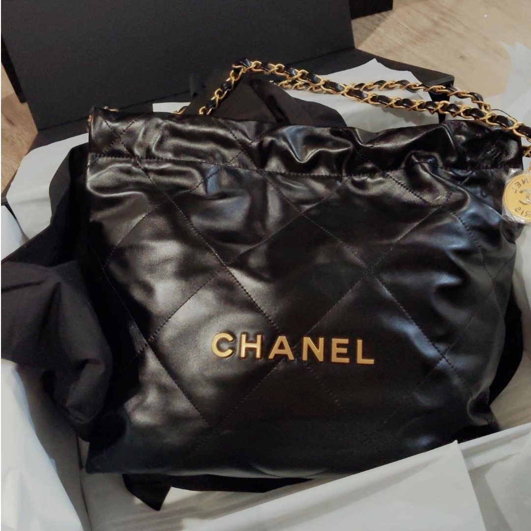 ◇シンプルで上品◇『CHANEL』25C 手袋 Chanel 包袋上新25/22/19盘点香妃虽昂贵却实在美丽