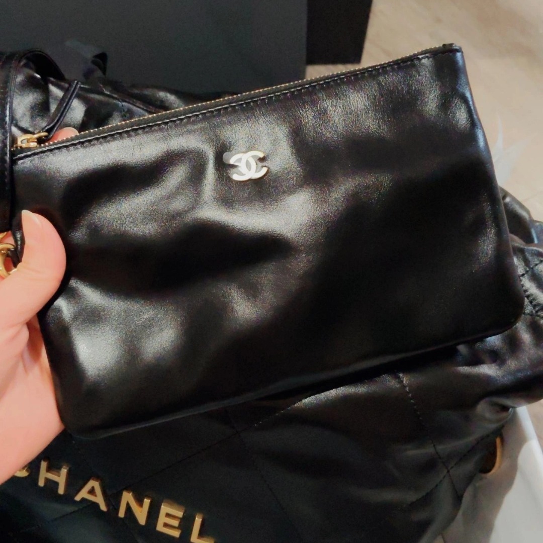 Chanel 包袋上新25/22/19盘点香妃虽昂贵却实在美丽