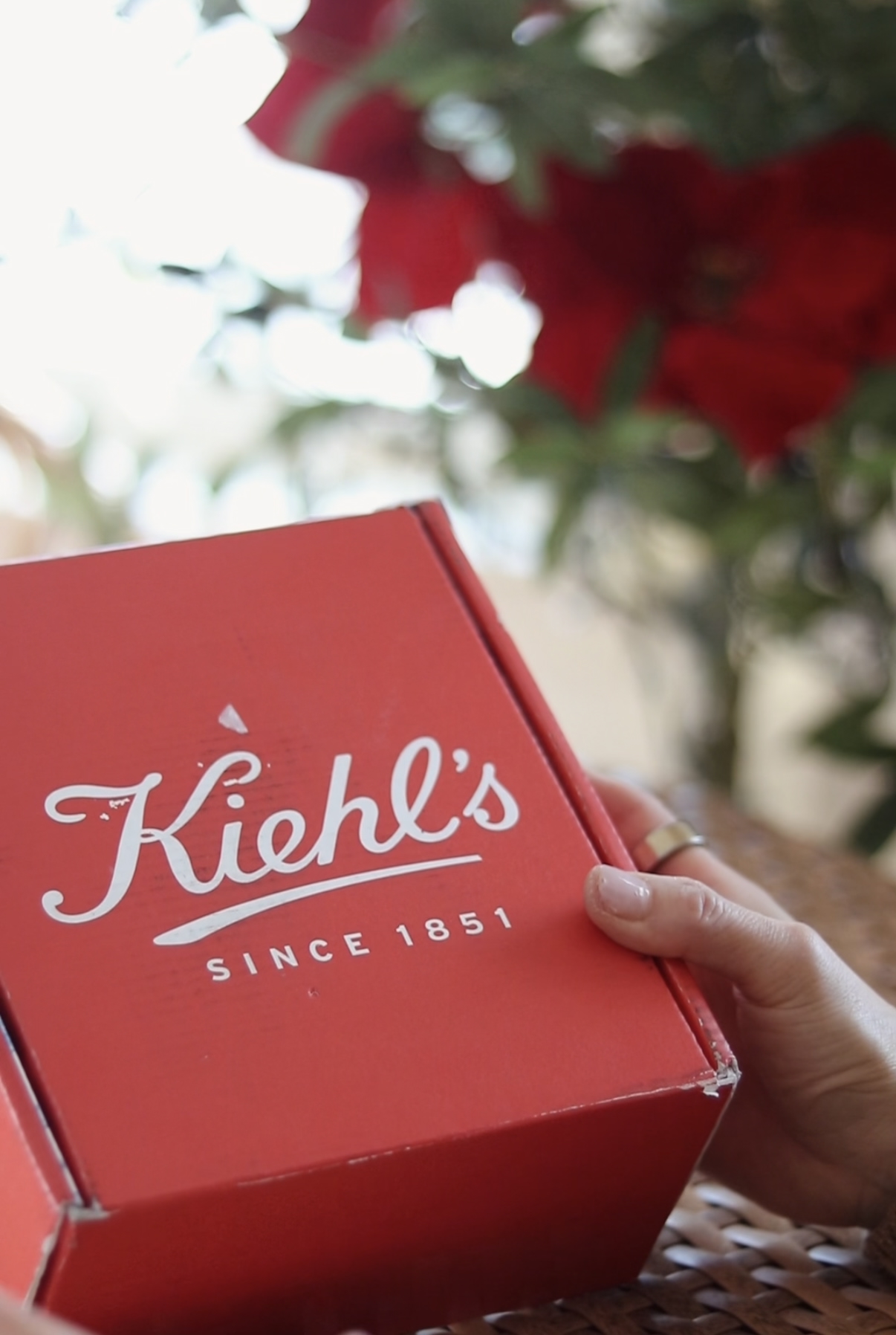 Kiehl's X Dealmoon 马年新年礼盒